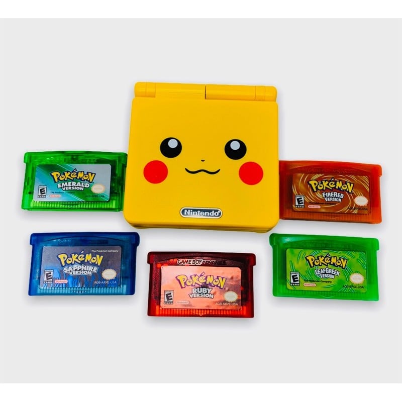 Pikachu Gameboy Advance SP w/Pokémon Games